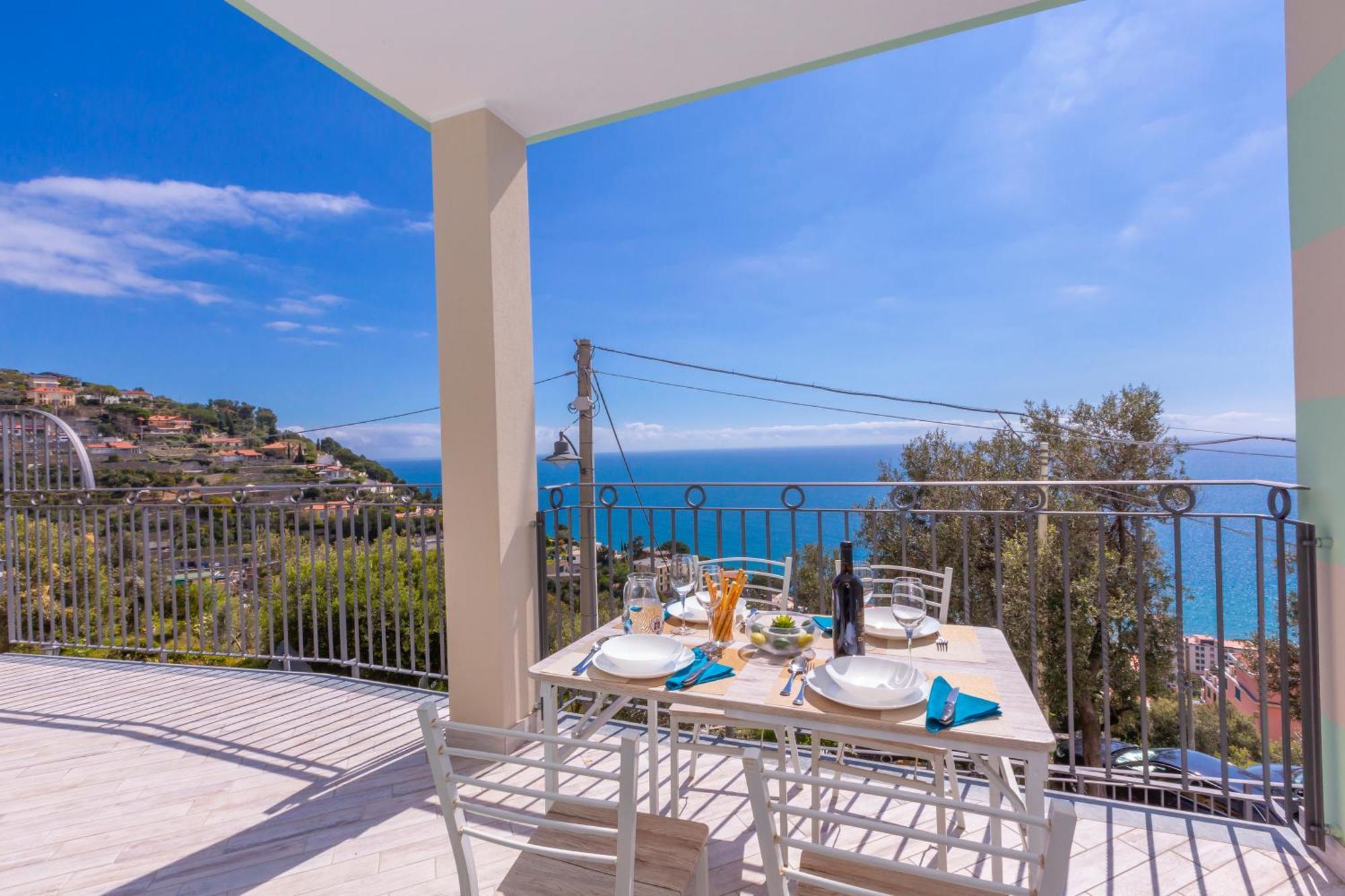 Serena 1 Amazing Sea View - Happy Rentals Alassio Exterior foto